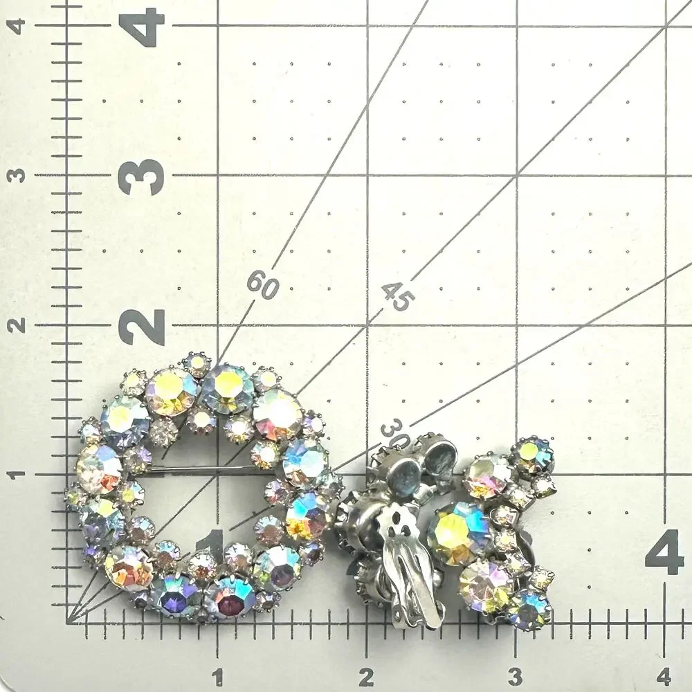 Vintage silver tone clear blue AB rhinestones wreath brooch clip on earrings